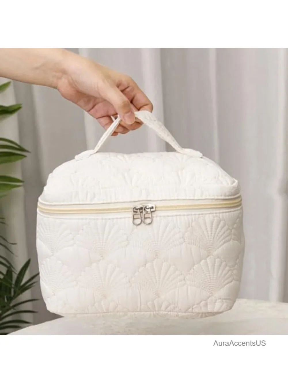 Large Quilted Travel Makeup Bag Cosmetic Pouch Purse with Handle Zipper
